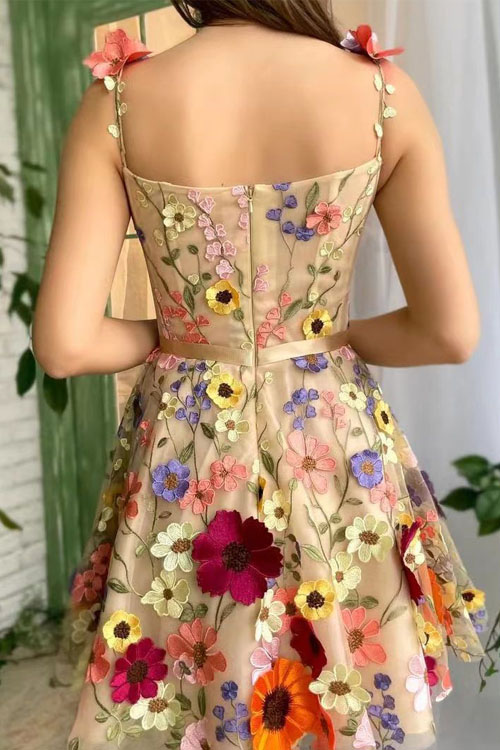 Nonnadress Stereo Flower Embroidered Hip Dress