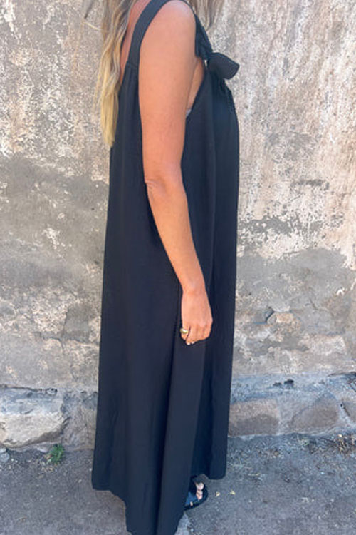 Nonnadress Loose Cubic Flower U Neck Dress