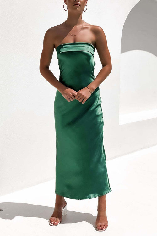 Nonnadress Strapless Smocked Satin Dress