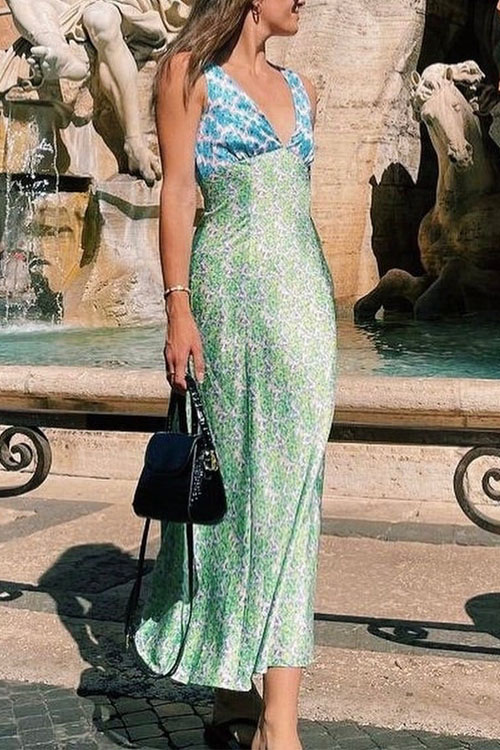 Nonnadress Deep V-Back Tie Dress