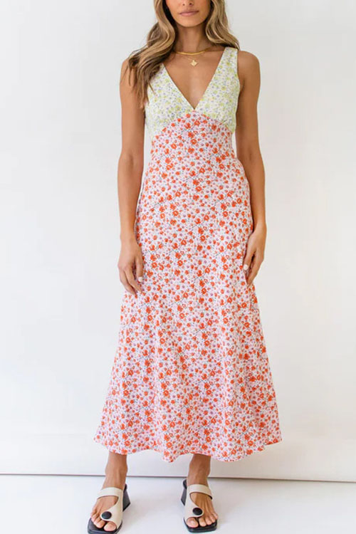 Nonnadress Deep V-Back Tie Dress