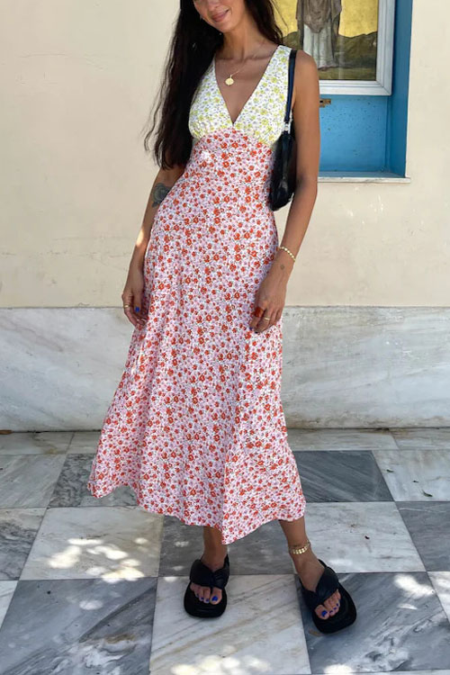 Nonnadress Deep V-Back Tie Dress