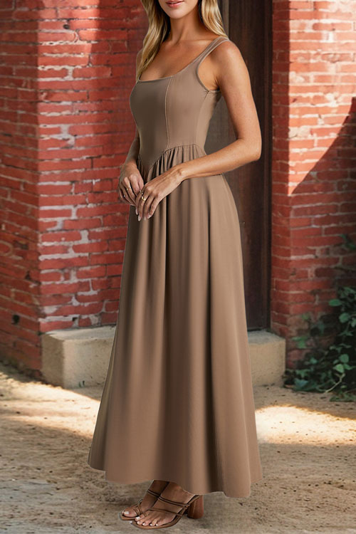Nonnadress  Waist-hugging elegant solid color long dress