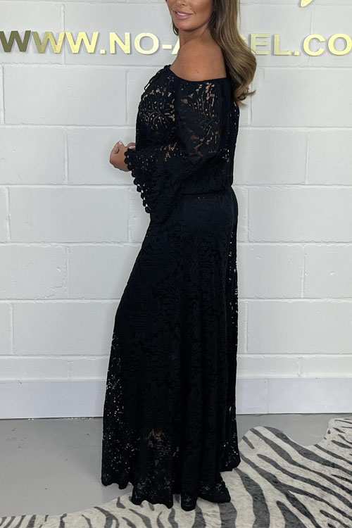 Nonnadress Lace Top and Pants Fashion Set