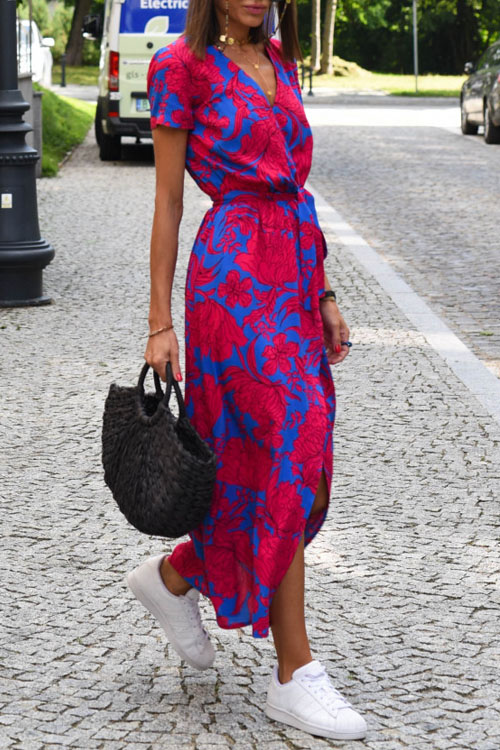 Nonnadress New V-neck printed lace-up dress