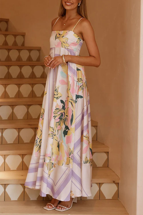 Nonnadress Fashionable street-ready suspender dress