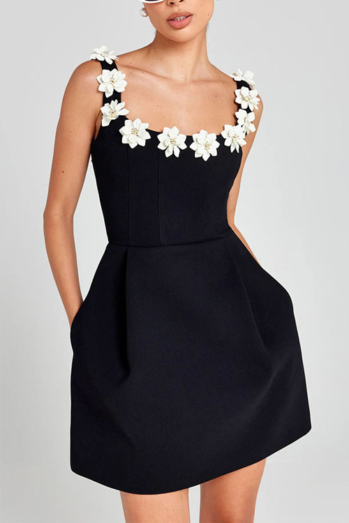 Nonnadress Sleeveless Floral Pocket Dress