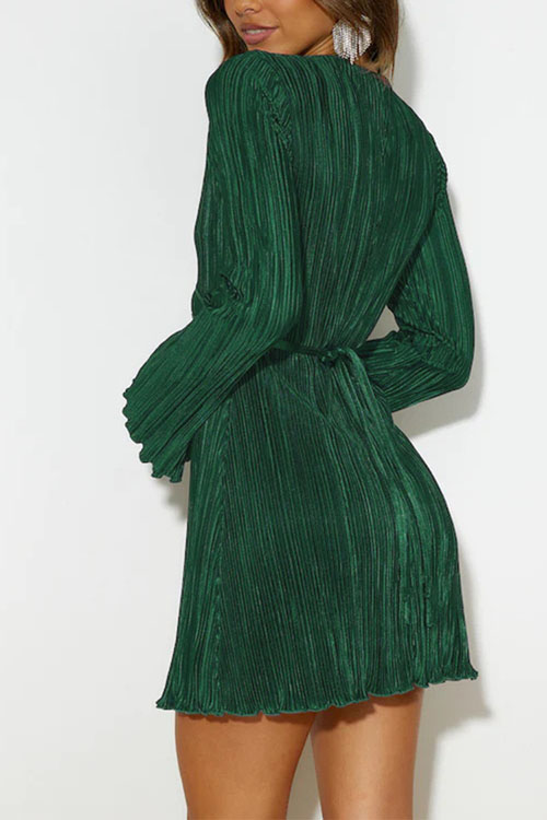 Nonnadress Shiny fitted tie-waist Bell sleeve dress