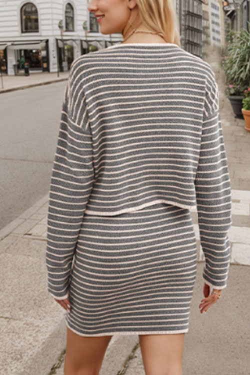 Nonnadress Knitted Cardigan Striped Chanel-Style Set