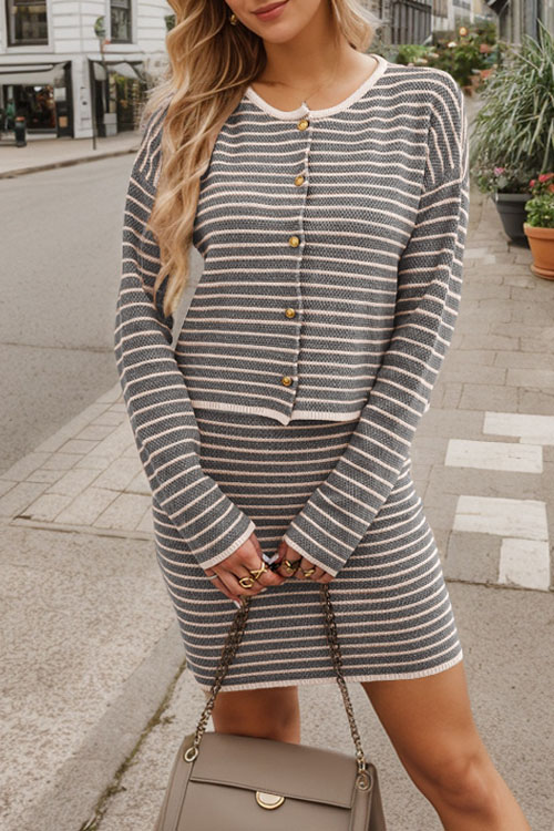 Nonnadress Knitted Cardigan Striped Chanel-Style Set