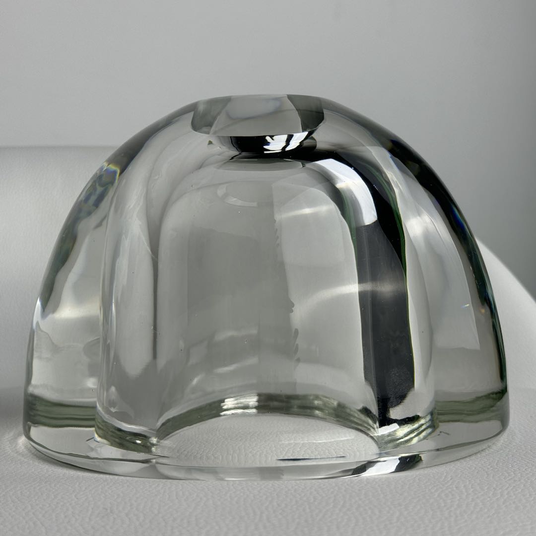 Hemispheres Series K9 Crystal Sample