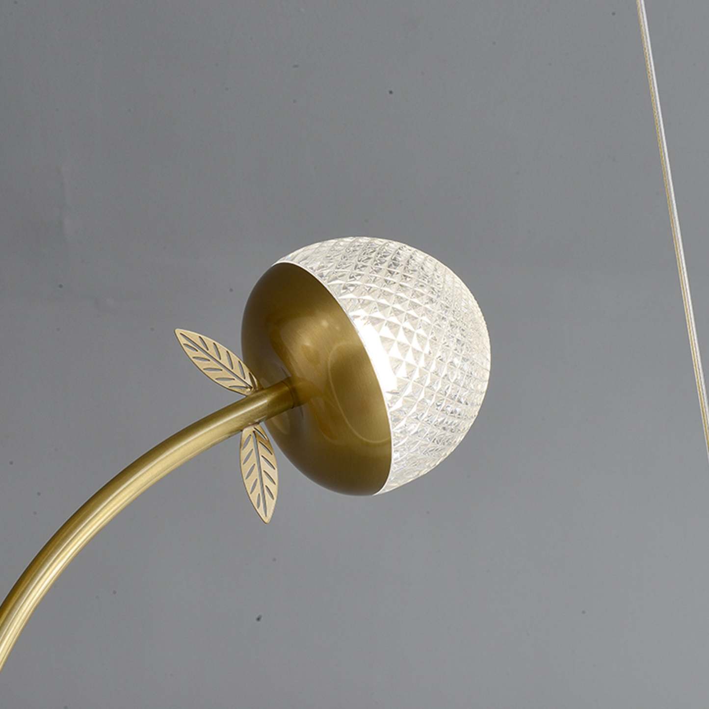 Modern creative ball chandelier