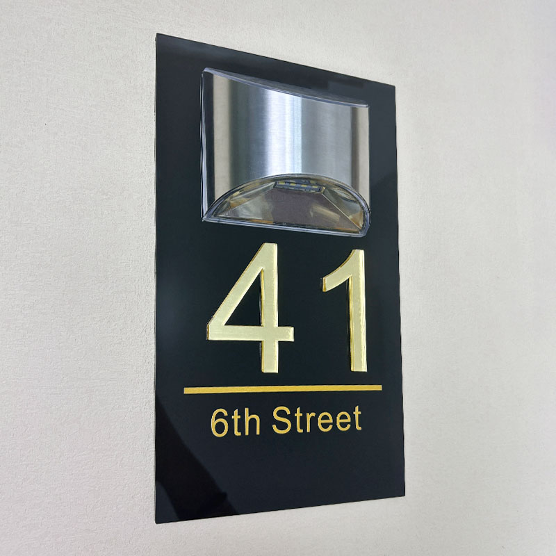 Custom Solar 3D House Sign | Rectangle