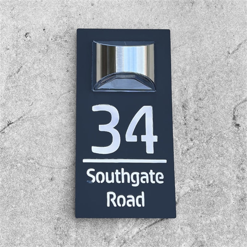 [Copy]Personalized Solar Modern Door Plaque