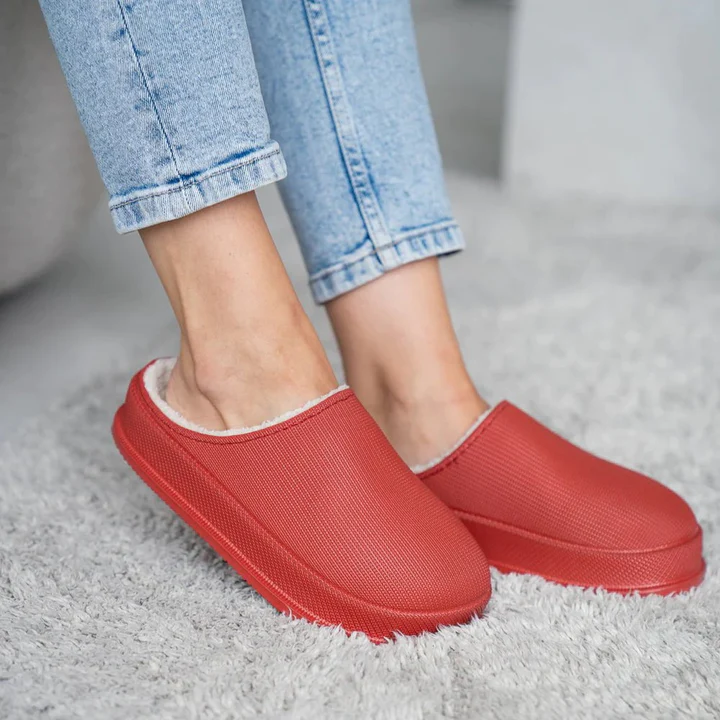 WATERPROOF NON-SLIP WINTER SLIPPERS