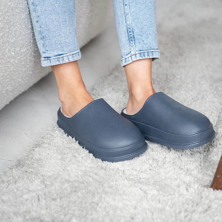 WATERPROOF NON-SLIP WINTER SLIPPERS