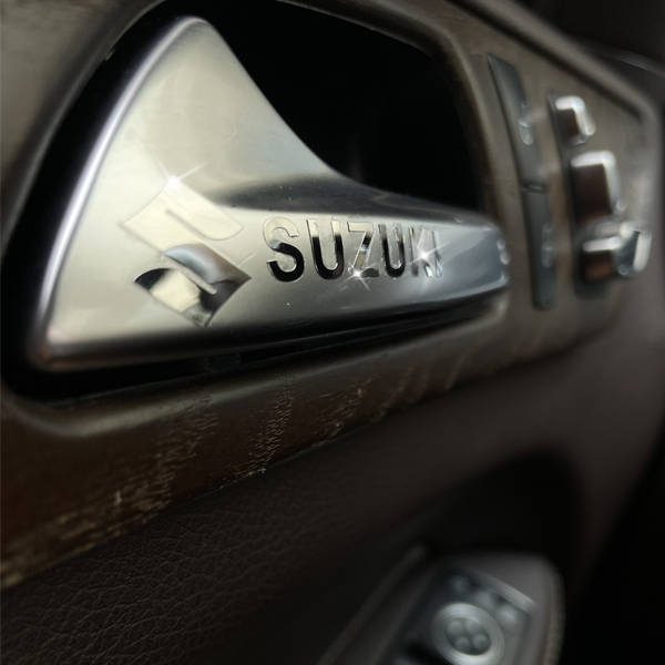 Autó fém 3D autócímke