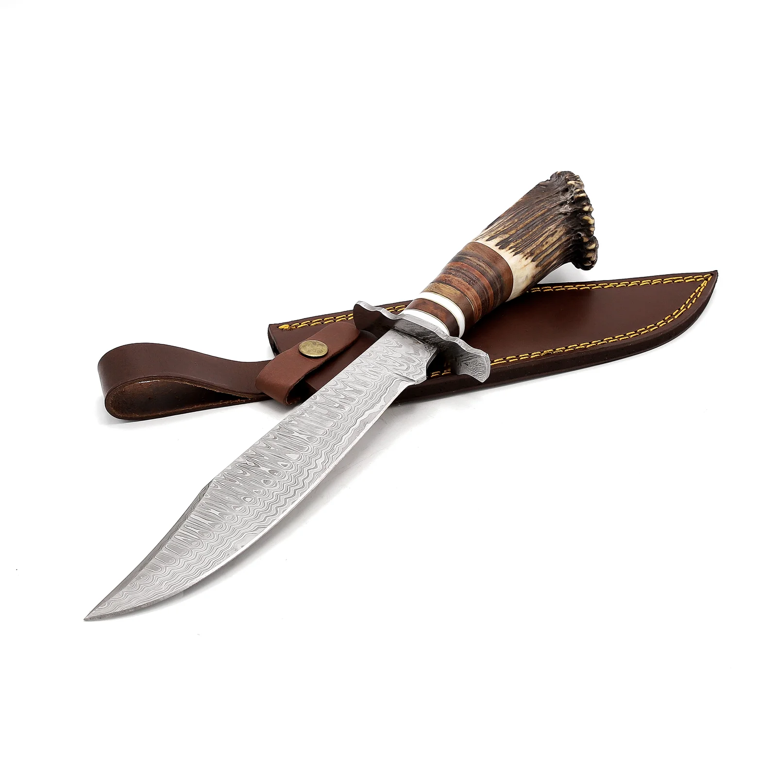 Ręcznie robiony nóż myśliwski Bowie ze stali damasceńskiej: rękojeść ze skóry jelenia, pochwa skórzana