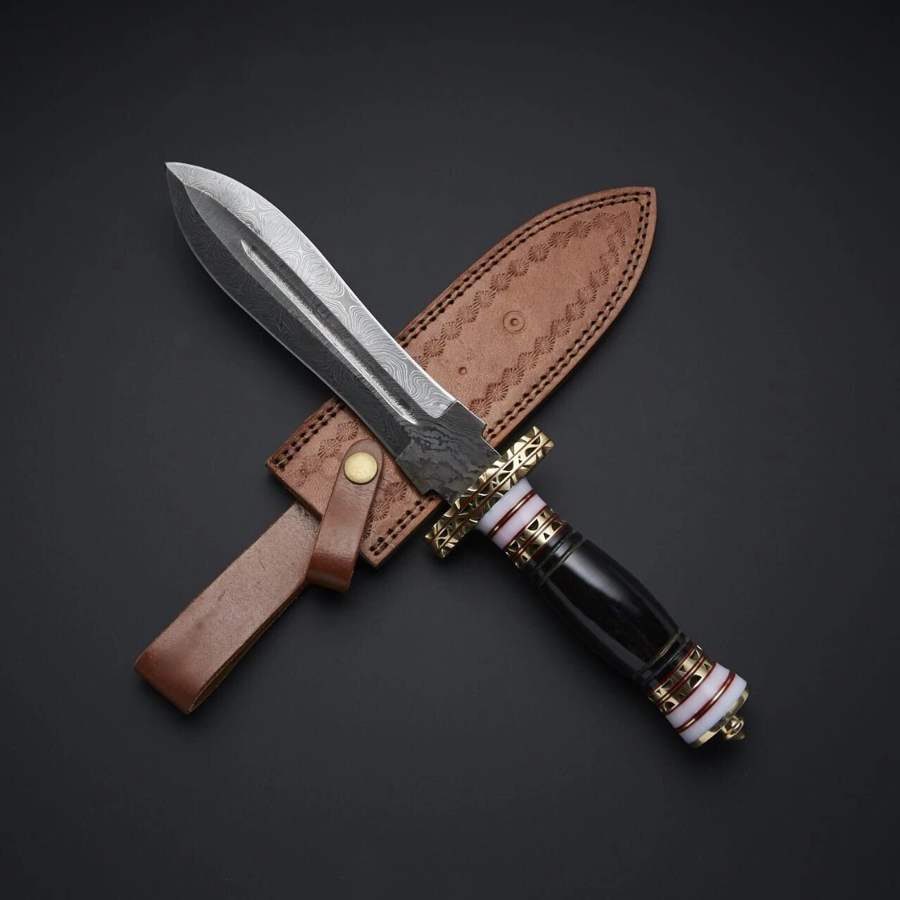 Custom Handmade Damascus Steel Hunting Dagger Knife with Leather Sheath