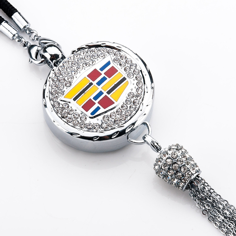 Gy��m��nttal kirakott aut��s aromater��pi��s aut�� log��s med��l