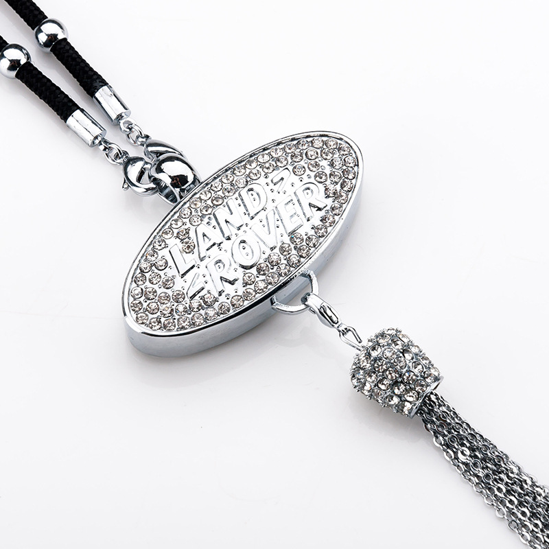 Gy��m��nttal kirakott aut��s aromater��pi��s aut�� log��s med��l