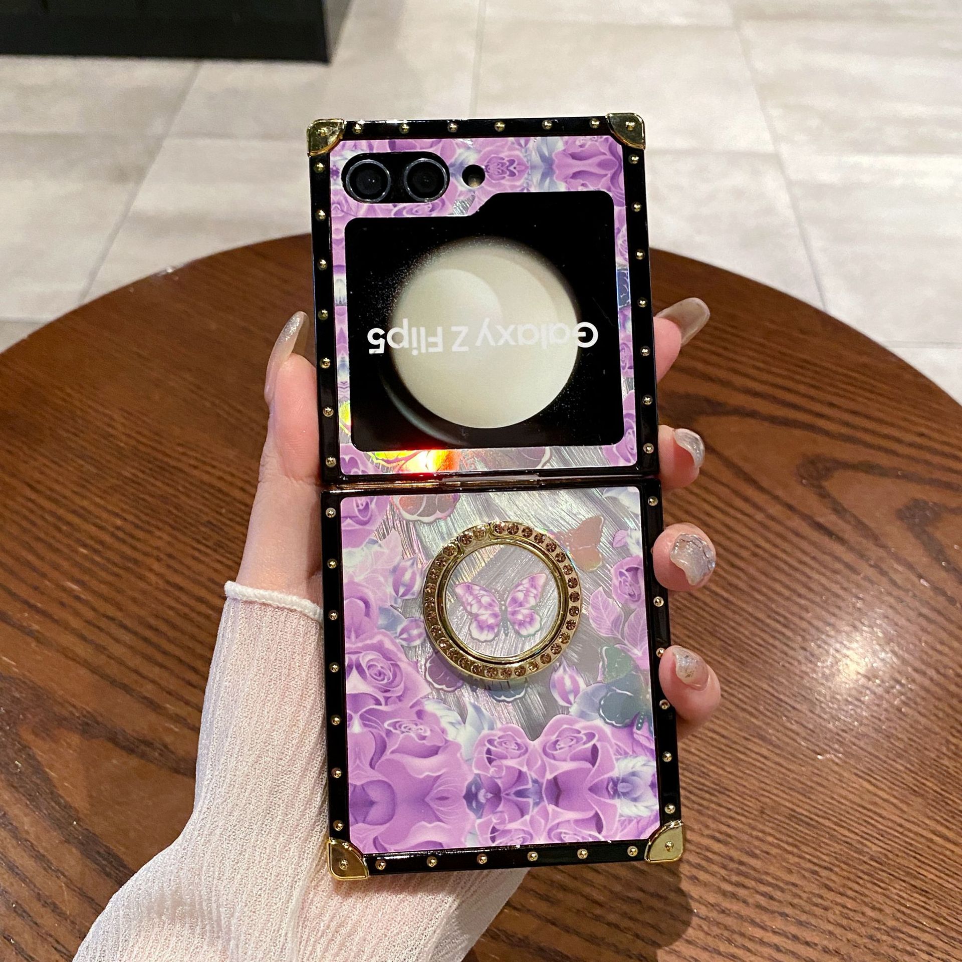 Luxury Laser Flower Square Punk Rivet Αντικραδασμικό κάλυμμα τηλεφώνου για Samsung Galaxy Z Flip 5/4/3