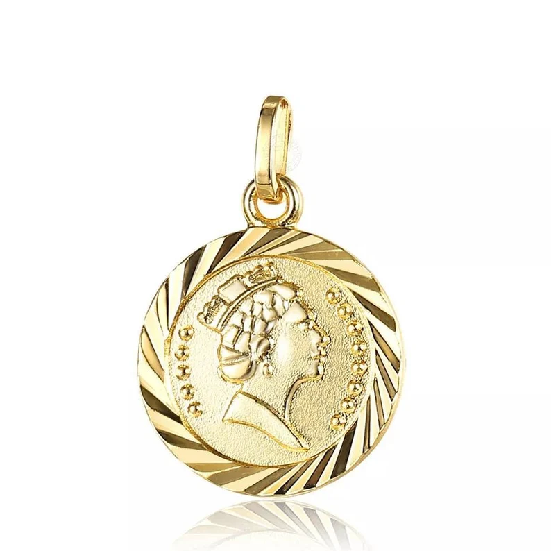 18K Gold Plated Queen Elizabeth II Pendant Necklace