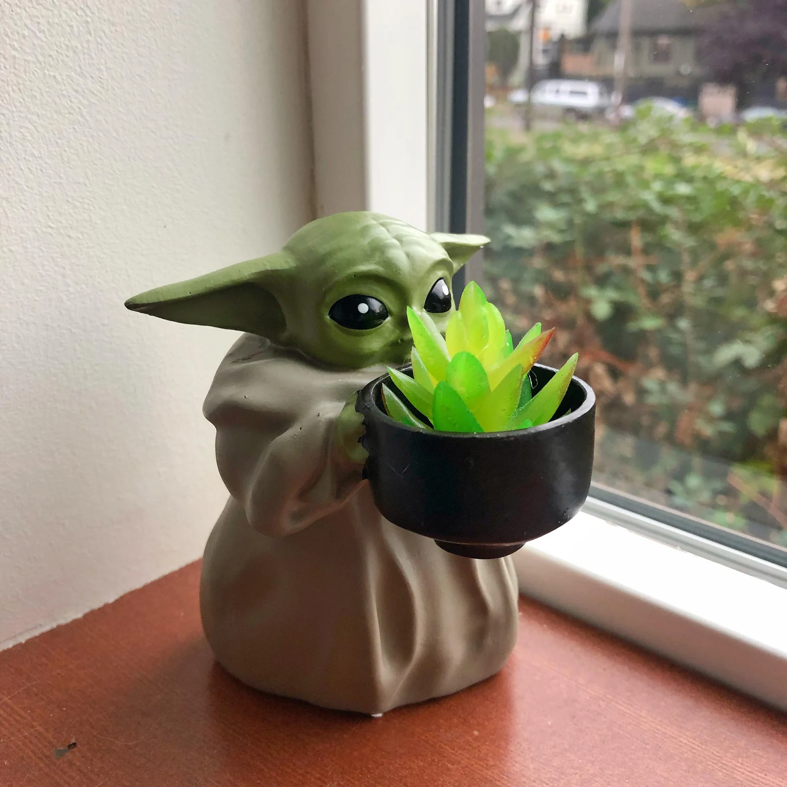 🔥New Season Sale - 68% off🔥 Baby Yoda Planter Pot with Imitation Succulent
