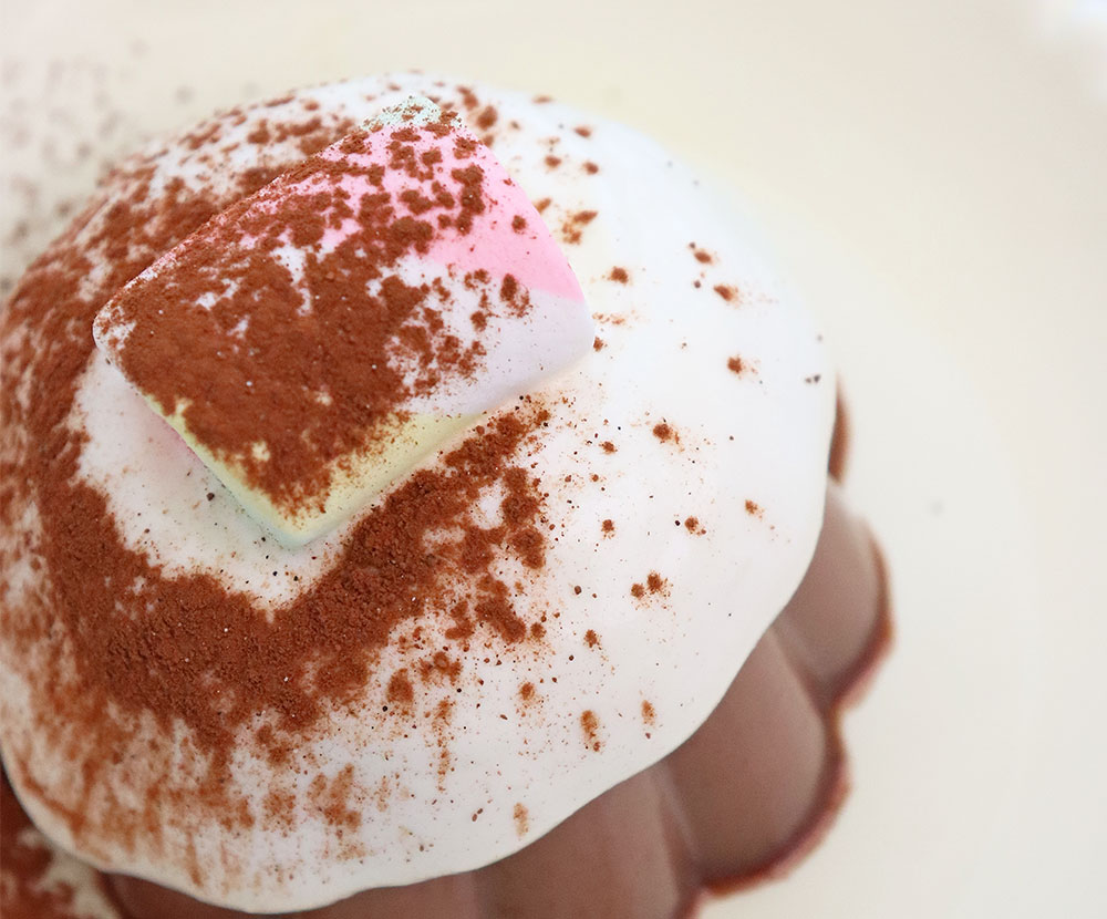 vonive milk tea coffee drink