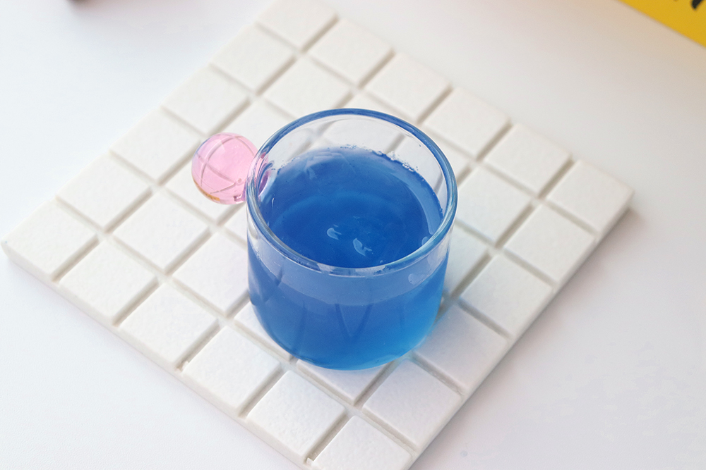 vonive milk tea coffee drink