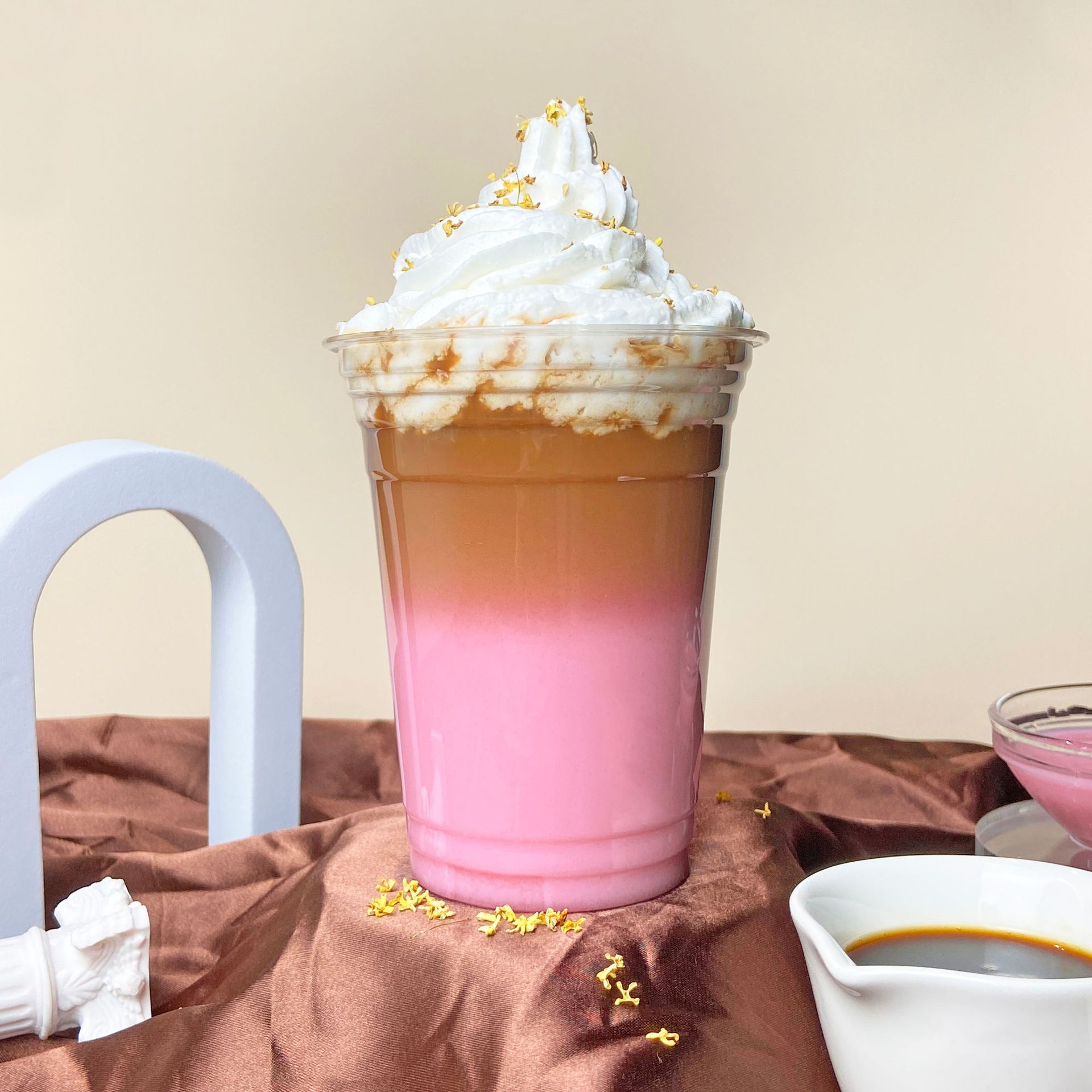 vonive milk tea coffee drink