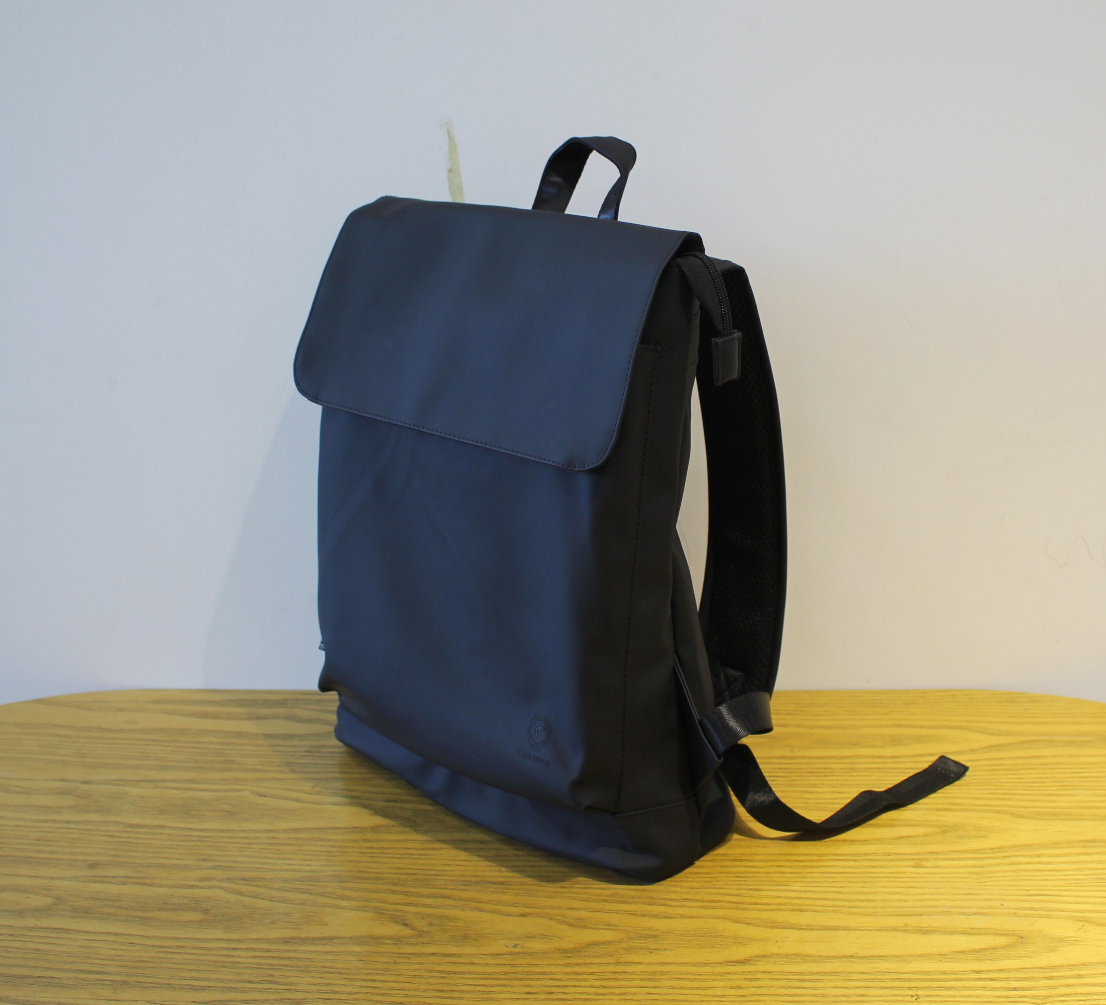 VICTORNEST®Backpack Laptop Bag Solid Color Men's Bag Flap Backpack-VICTORNEST