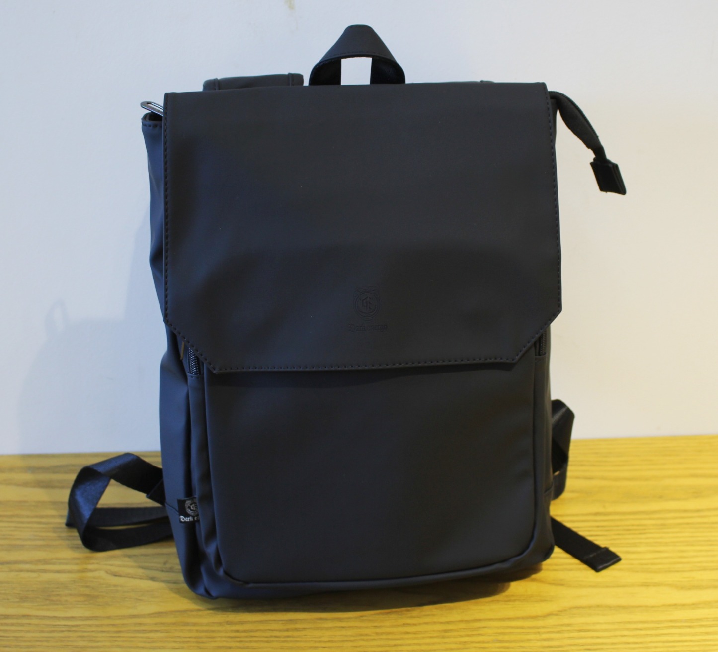 VICTORNEST®Backpack Laptop Bag Solid Color Men's Bag Flap Backpack-VICTORNEST