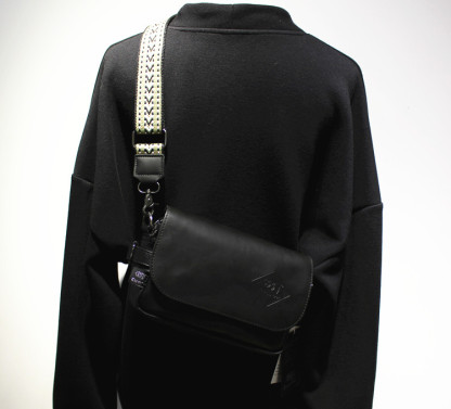 VICTORNEST®Messenger bag small crossbody bag single-shoulder zip flap bag small square bag sling chest bag-VICTORNEST