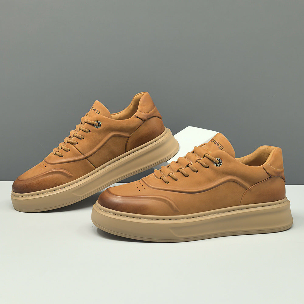 Scarpe casual in pelle goffrata tinta unita moda uomo