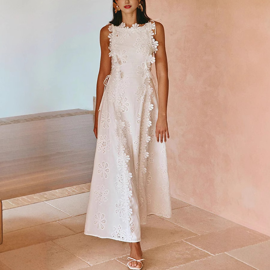 Women's Lace Embroidery Sleeveless Maxi Dress