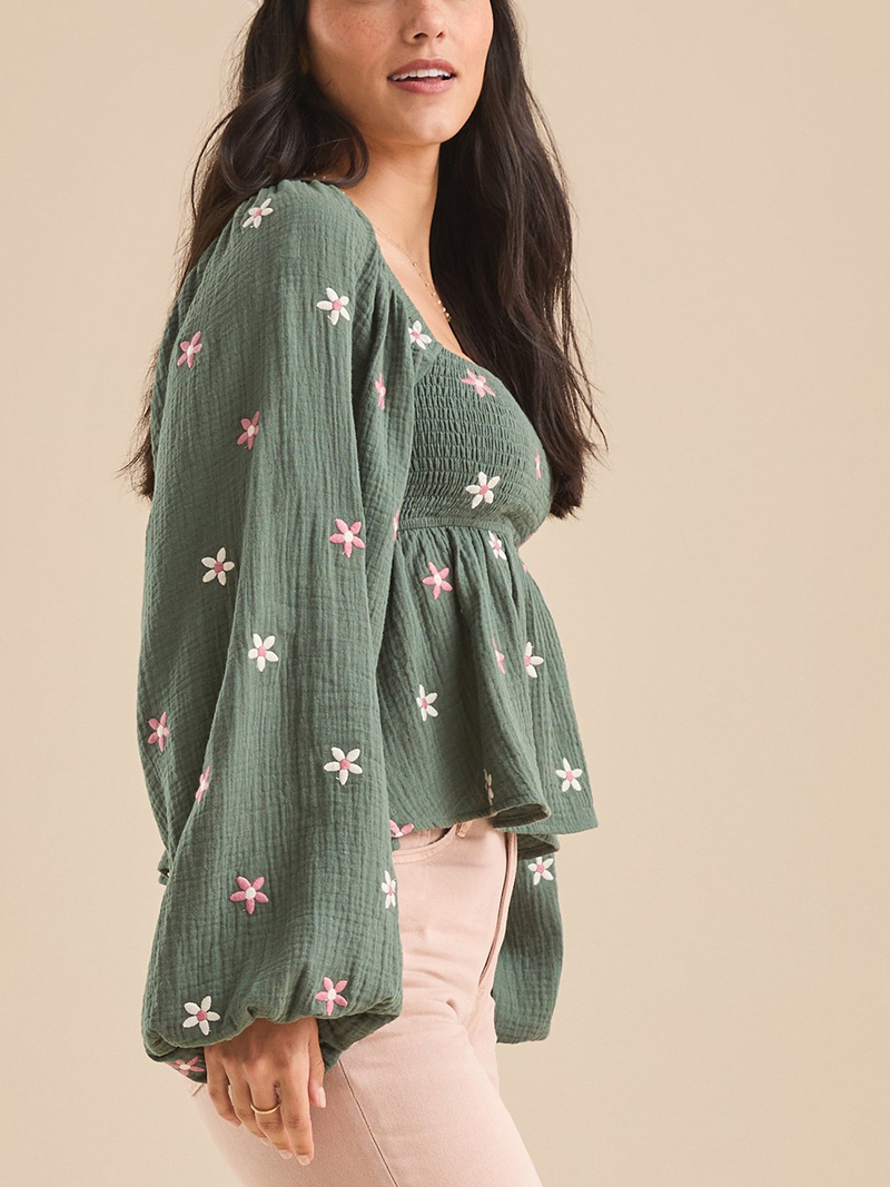 Lantern sleeve embroidered loose top(BUY 2 FREE SHIPPING)