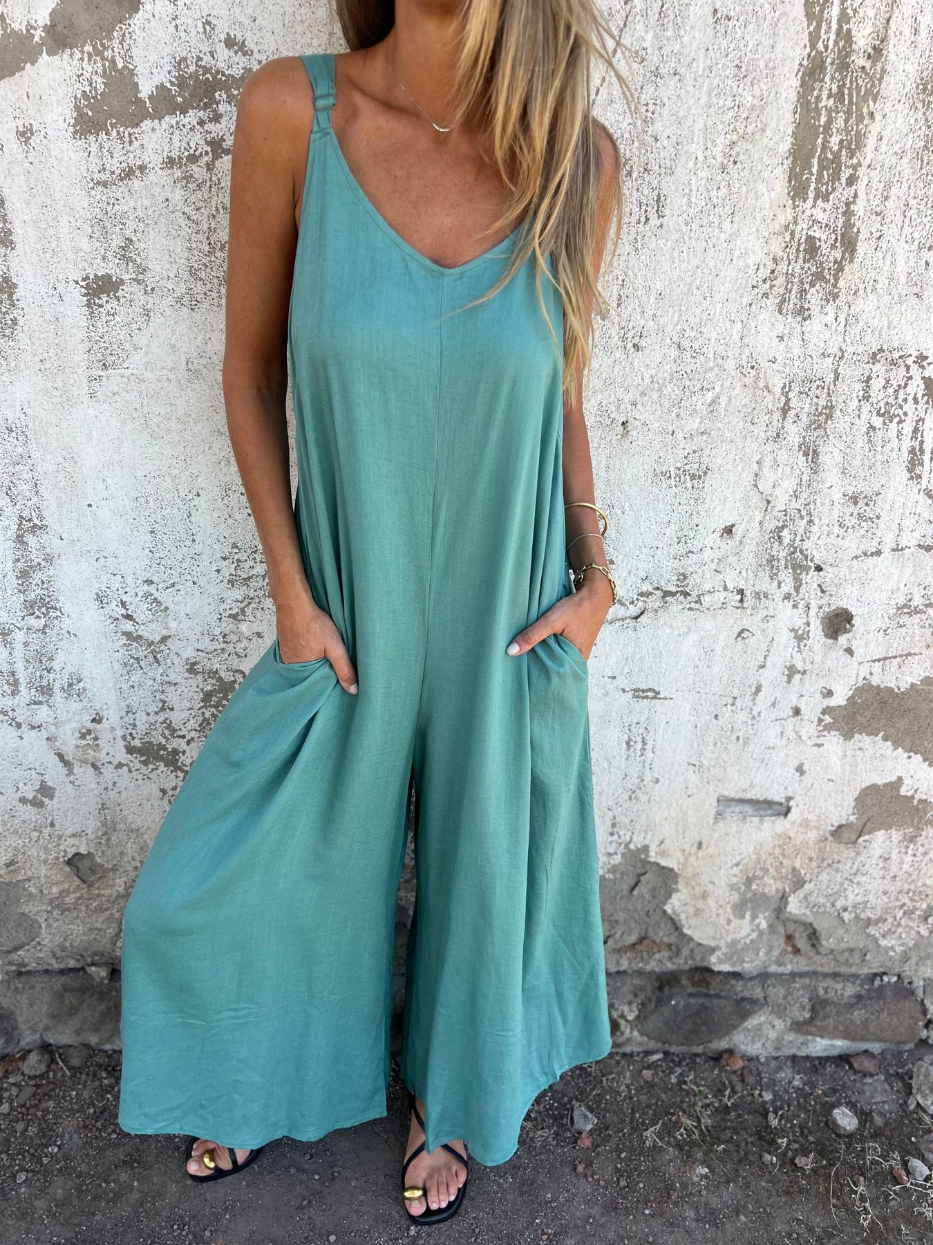 🔥HOT SALE🔥Adjustable Straps With Pocket Loose Jumpsuit