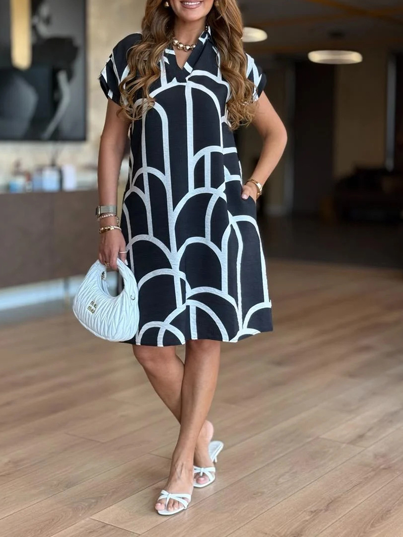 2025 New Fashionable Printed Loose Casual V-Neck Dress（BUY 2 FREE SHIPPING)