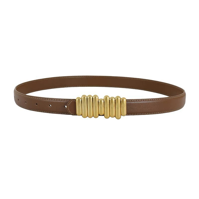 The Skinny Buckle Leather Belt
