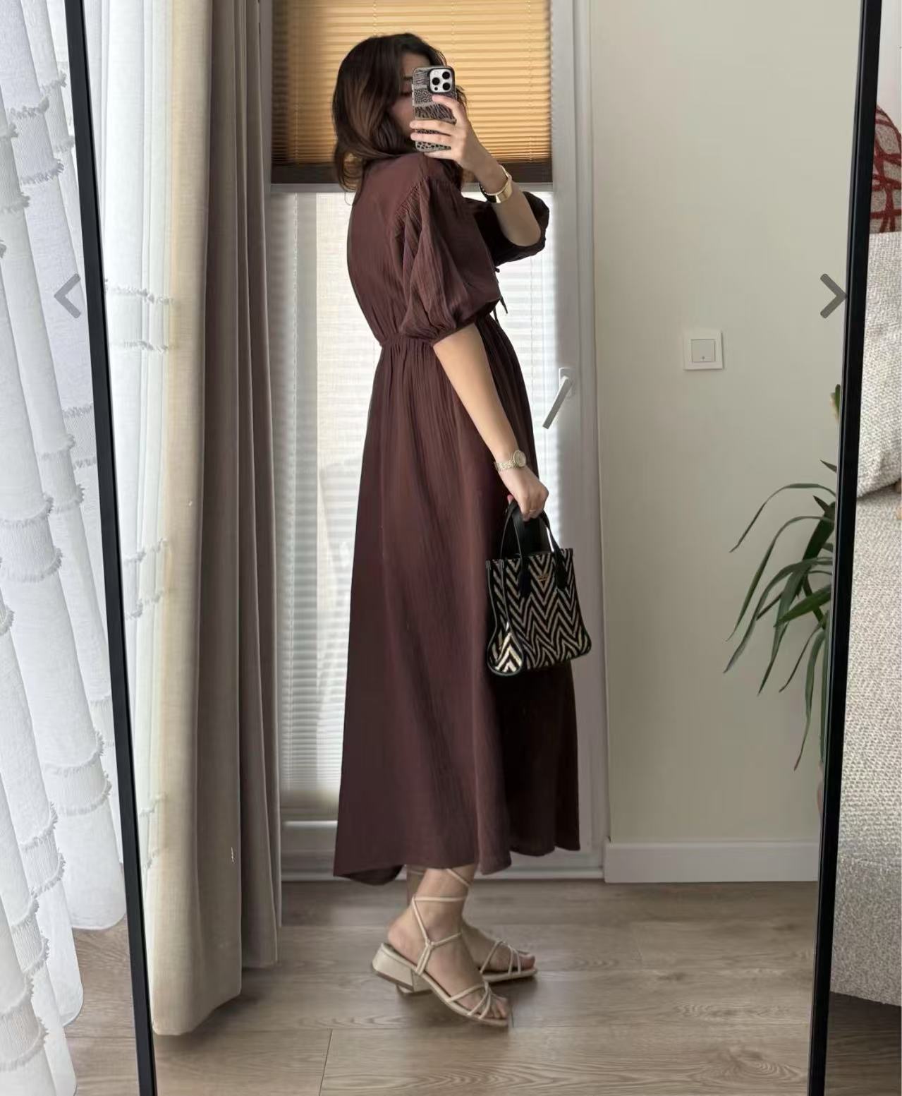 Solid color V-neck puff sleeve short-sleeved slimming A-line dress（BUY 2 FREE SHIPPING)