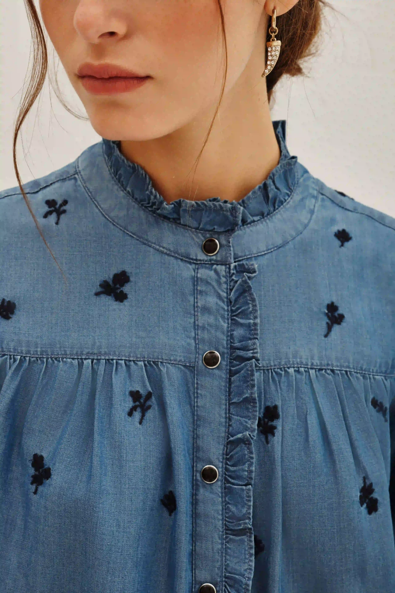 Women's long-sleeved round neck denim ruffle shirt（buy 2 free shipping)