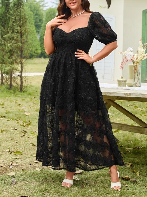 Women's Floral Embroidered Sweetheart Neck Midi Dress