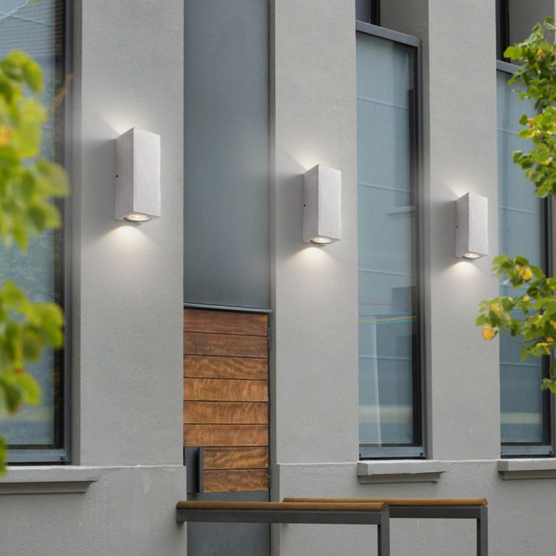 Garden Eaves Waterproof Outdoor Cement Wall Light