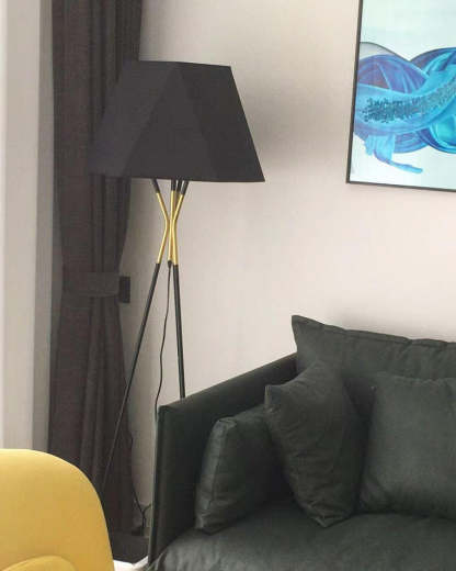 Faceted Tripod Floor Lamp-WM7004