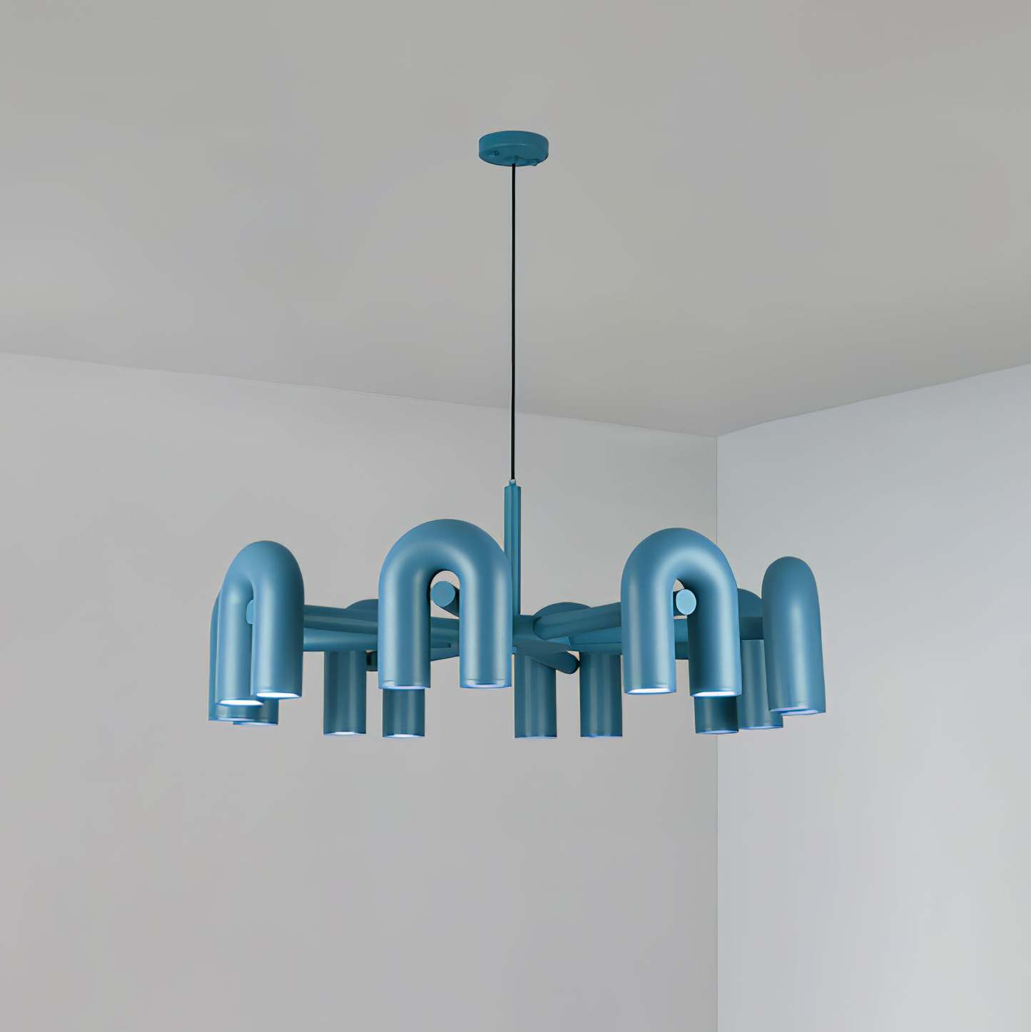 Modern Style Cirkus Chandelier