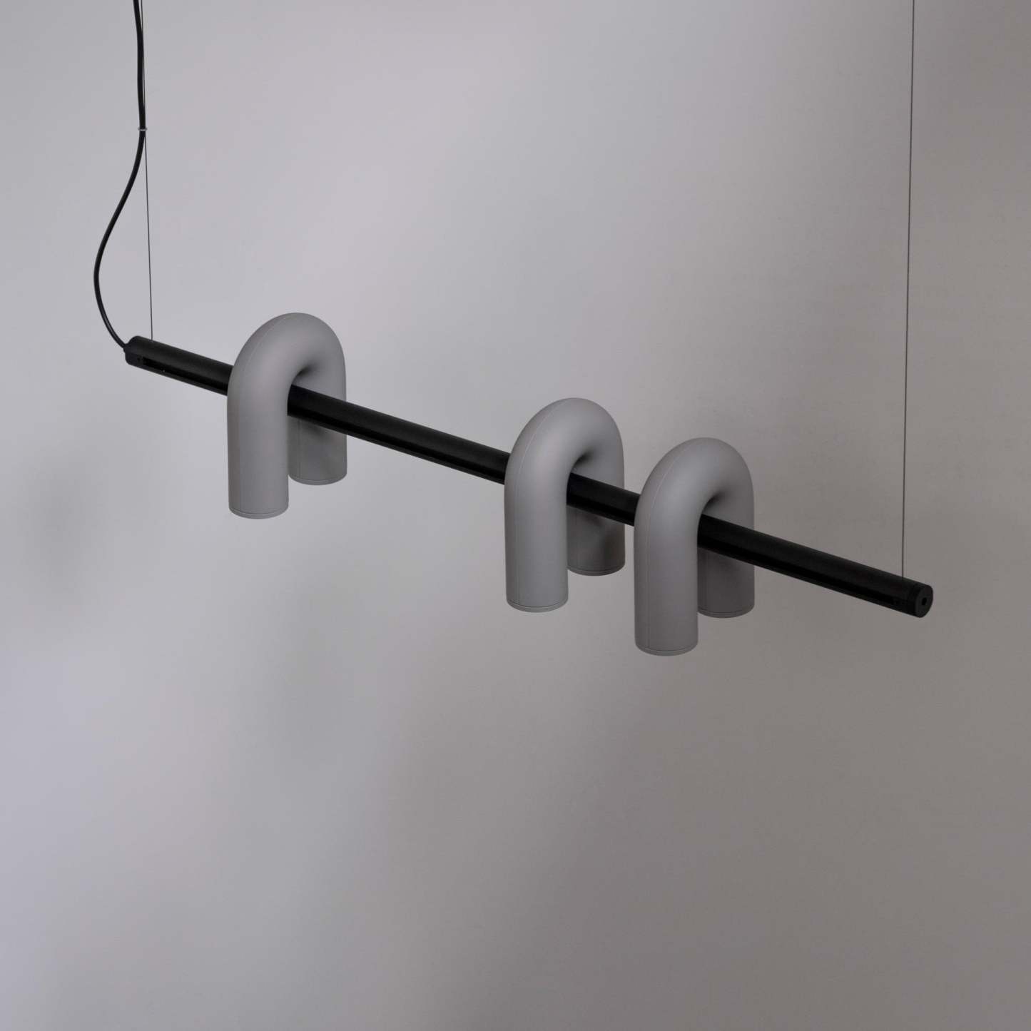 Modern Style Cirkus Chandelier
