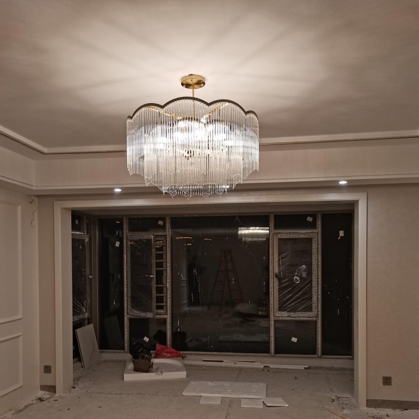 Classic Maria Theresa Light