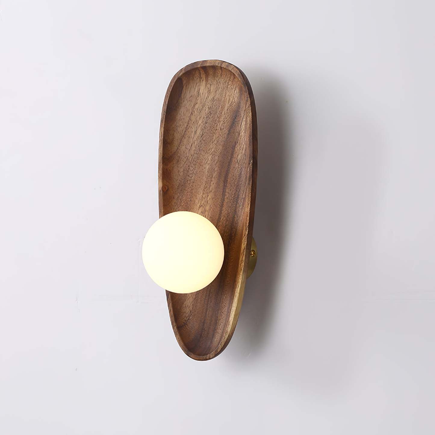Eivor Wall Lamp