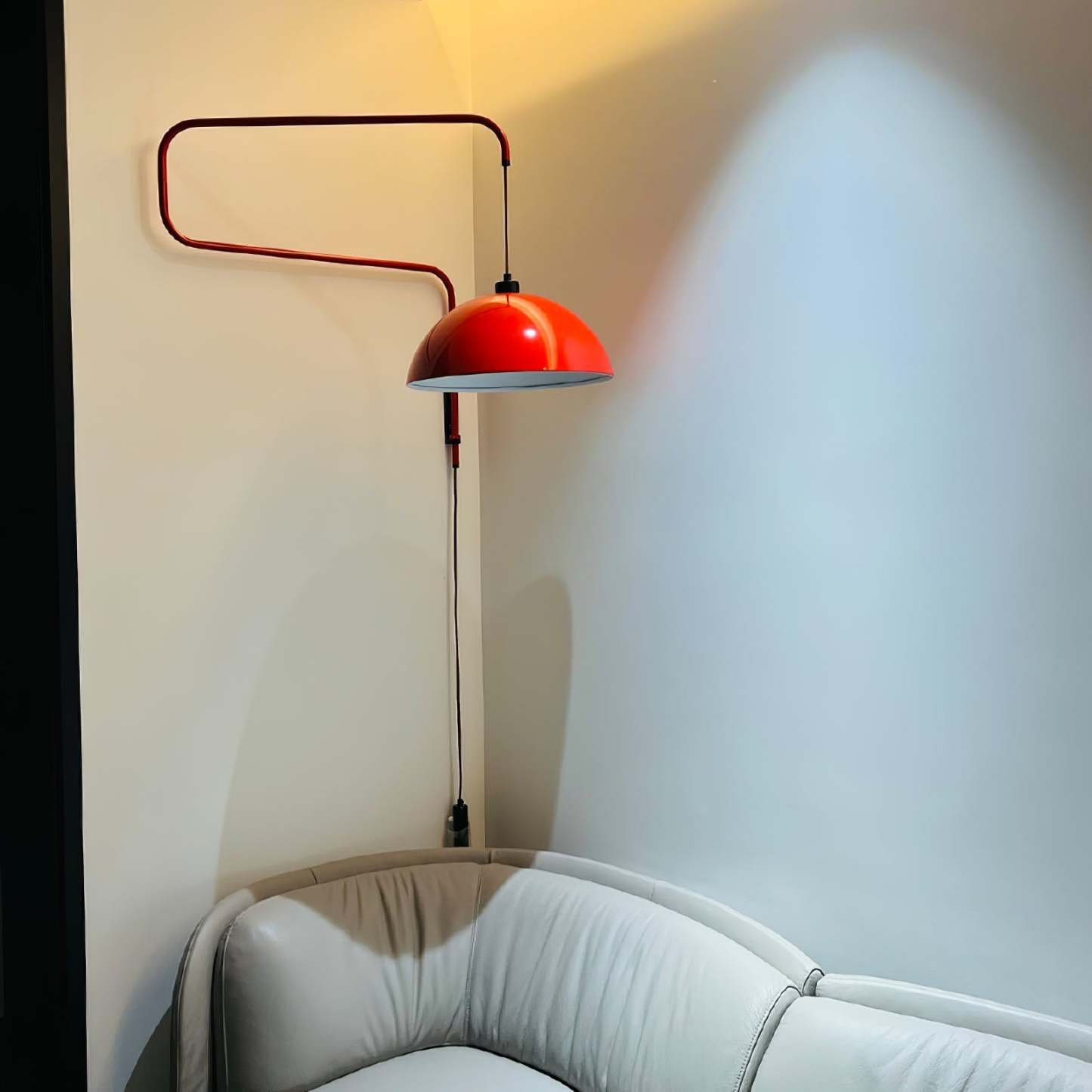 Elio Wall Lamp
